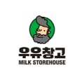 우유창고 logo