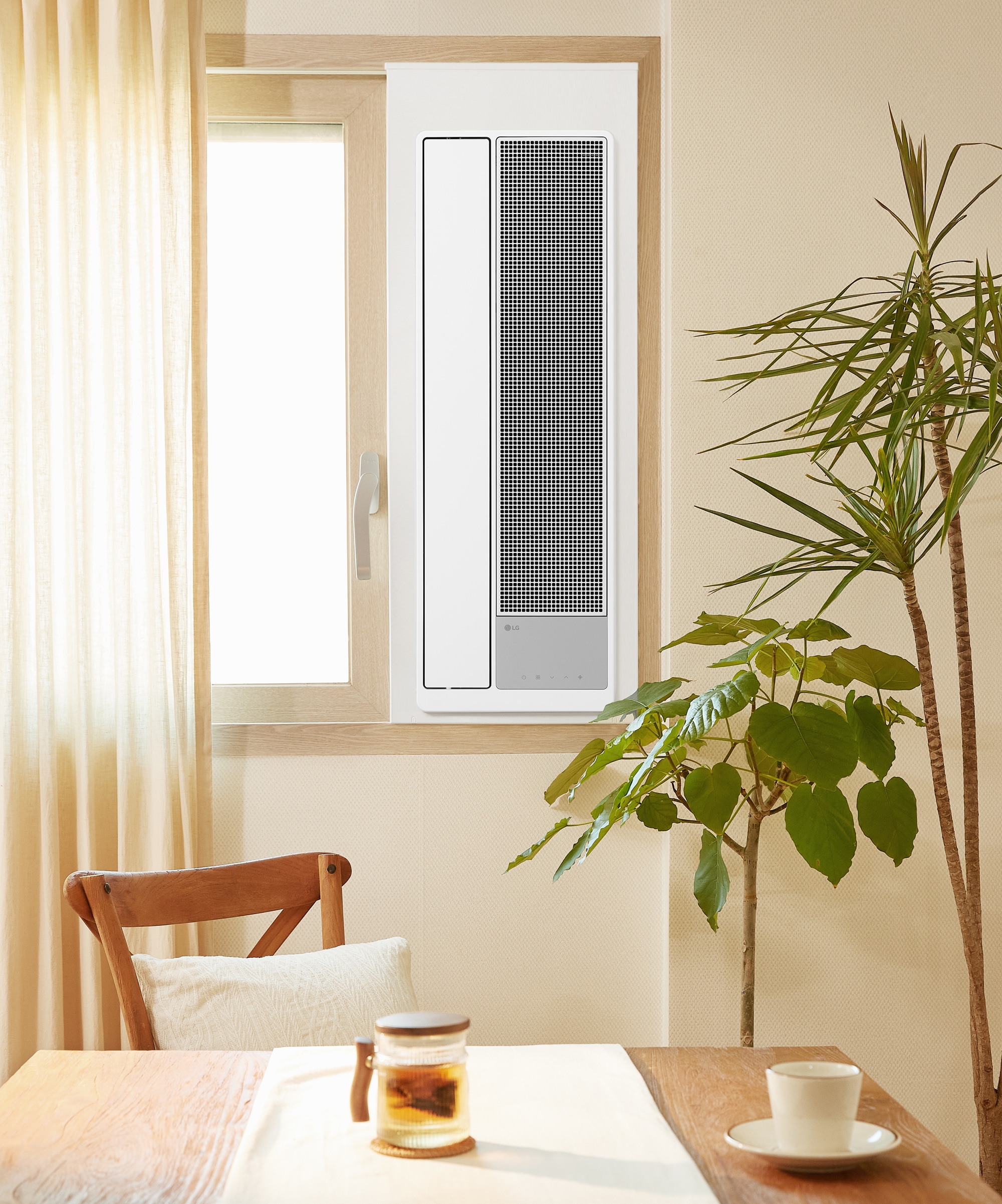 에어컨 LG 휘센 오브제컬렉션 엣지 창호형 에어컨 (연장키트 90cm) 마감키트 (WQ05EEHC901.AKOR) 메인이미지 0