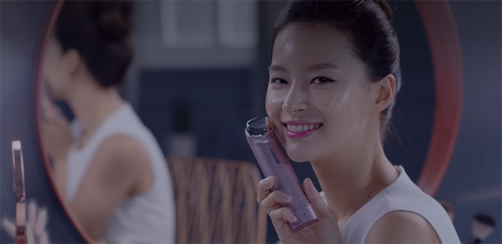갈바닉 이온으로 하루 3분만에 완성하는<br>생기 가득 피부 갈바닉 이온 부스터4