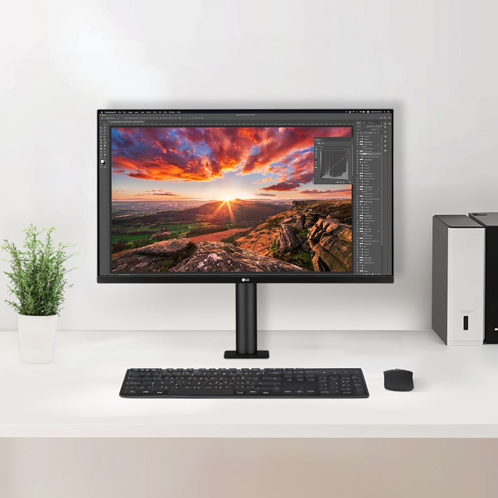 모니터 LG 울트라HD 모니터 (32UN880.BKR) 메인이미지 1