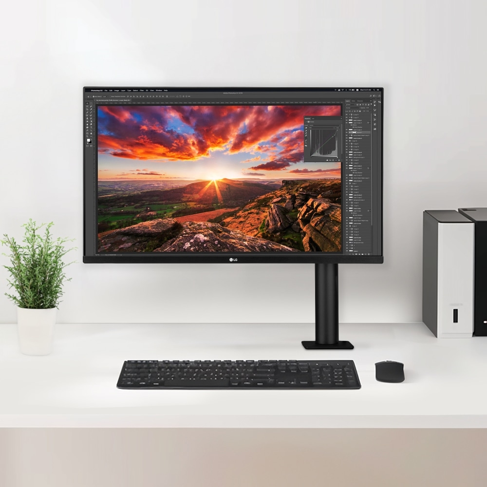 모니터 LG 울트라HD 모니터 (32UN880K.BKR) 메인이미지 1