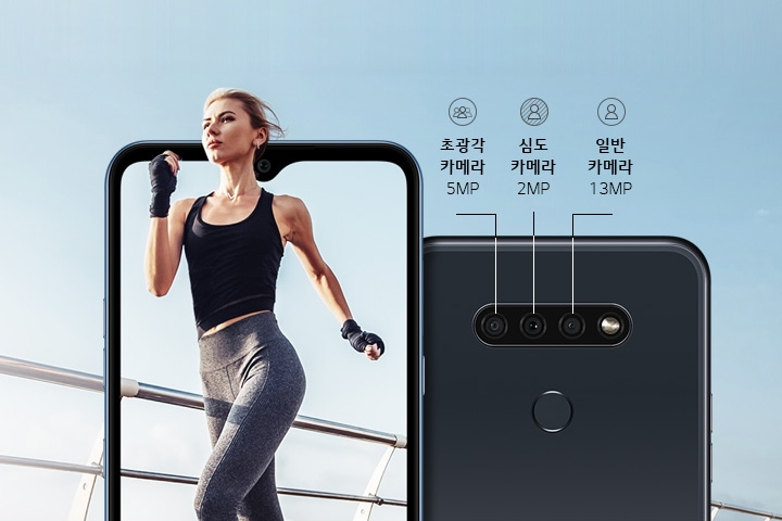 보다 자유롭고 다양하게 즐기는 후면 트리플 카메라2