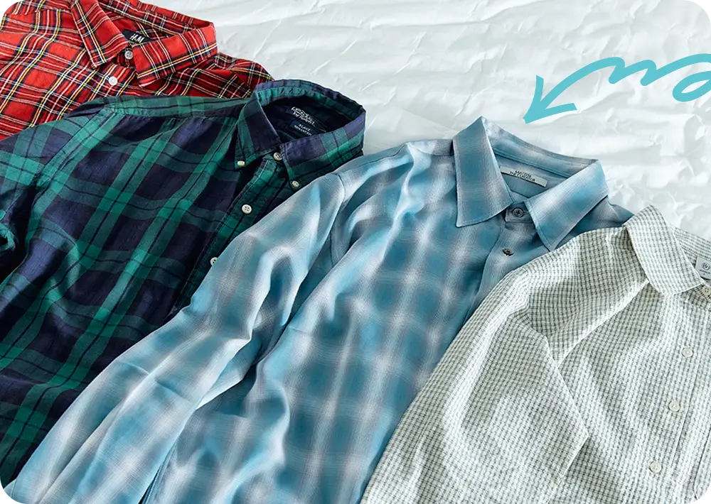 체크 패턴 셔츠와 컬러를 강조한 메인 이미지