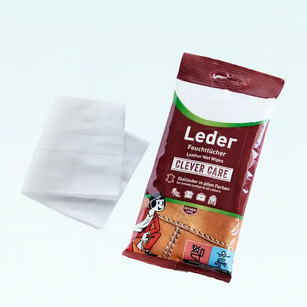 레더 전용 케어 티슈로 가죽 가방 표면을 관리하는 방법 안내 이미지