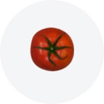붉고 선명하며 가장 신선한 상태의 토마토. 적절한 온도로 신선도가 잘 유지됨.