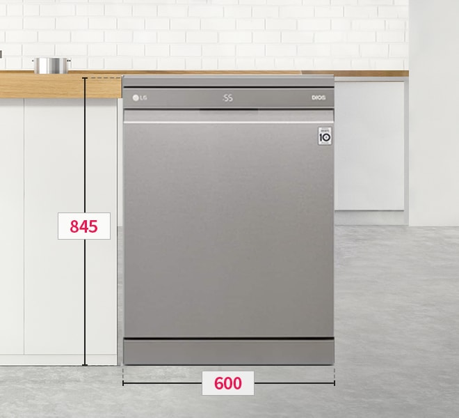 주방에 배치된 스테인리스 식기세척기. 제품의 높이 845mm, 너비 600mm로 표시됨.