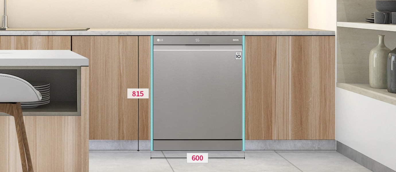 주방 하부장 사이에 빌트인된 LG DIOS 식기세척기, 높이 815mm, 폭 600mm로 표시됨.